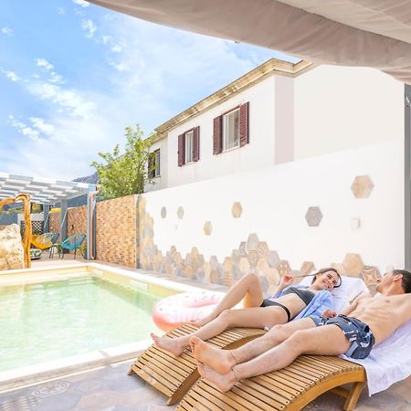 Agua Dorada Boutique Bed & Breakfast Lula Exterior photo